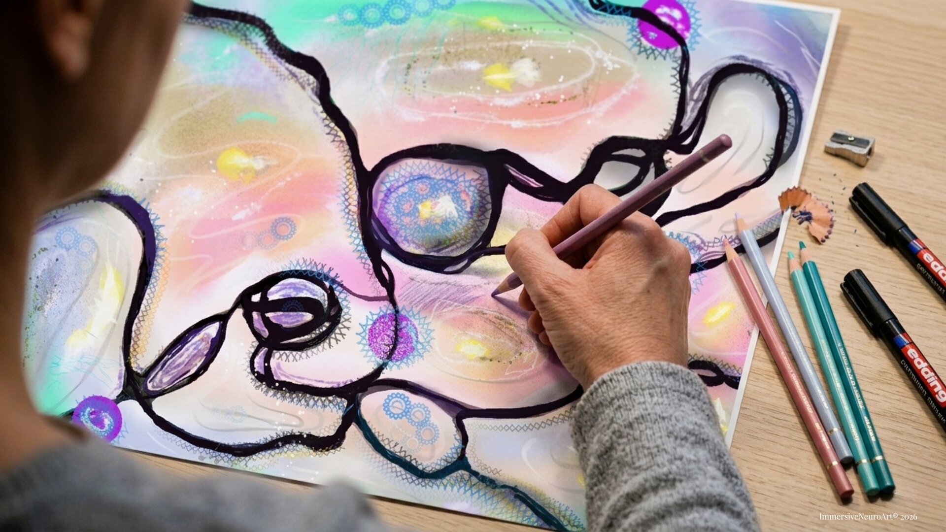 Hand drawing neurographic sacred geometry